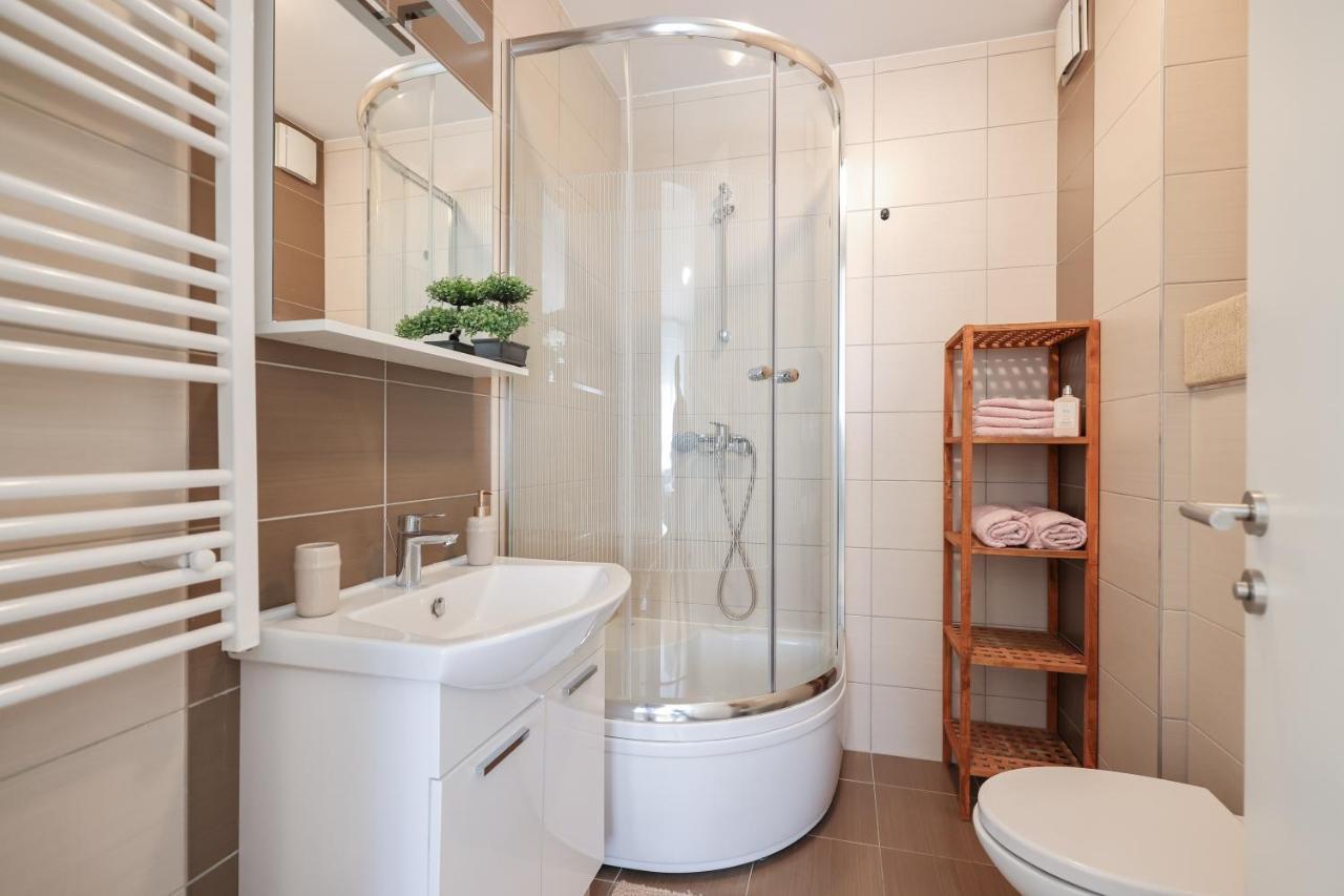 Cozy Niko Apartment - Private Parking And Balcony Zadar Dış mekan fotoğraf